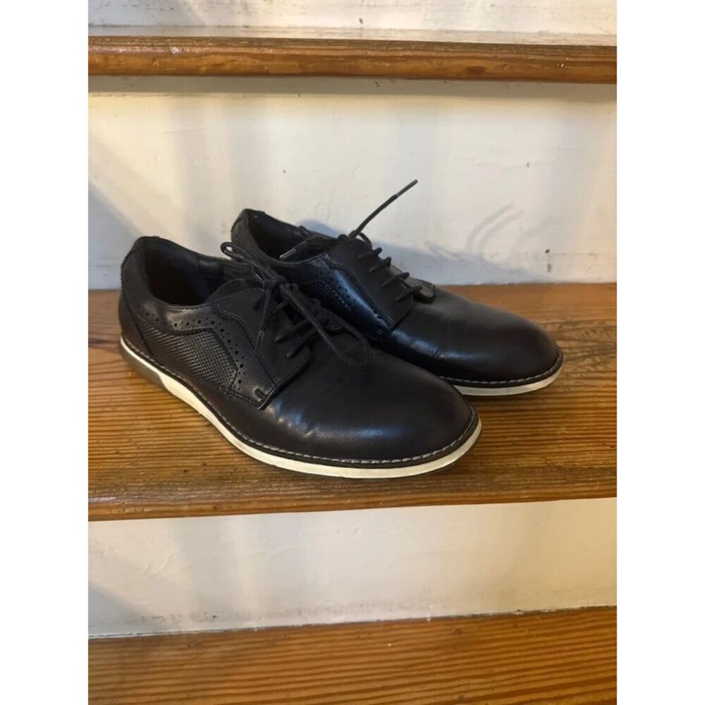 Boys men’s navy blue dress oxford sneakers size 6